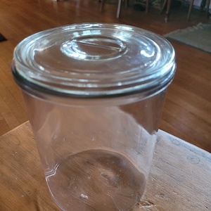 Glass Humidor/Counter Tobacco Jar w/Flat Glass Lid - Antique