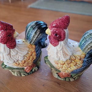 Chicken Salt & Pepper Set