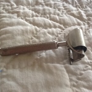 Kriss Kross Razor