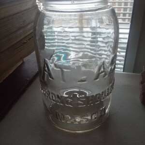 Atlas Strong Shoulder Quart Clear Glass Jar