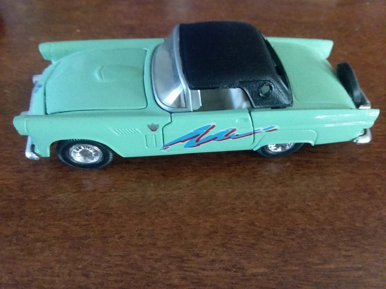 Welly ford thunderbird