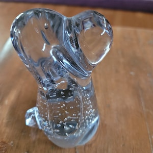 Glas Hund Briefbeschwerer