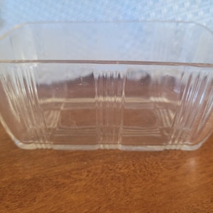 Refrigerator Dish Base - Basketweave Pattern - NO LID - Clear Glass