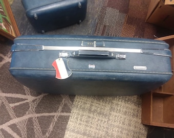 American Tourister Large Suitcase