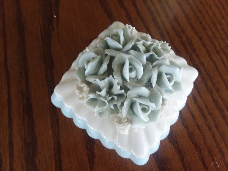 Vintage Floral Relief China Vanity BoxTrinket Box