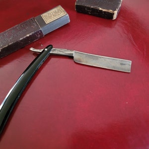 H Boker & Cos Unrivaled Razor - Straight Razor w/Case - Square Tip Blade - Berkshire Cutlery Co USA