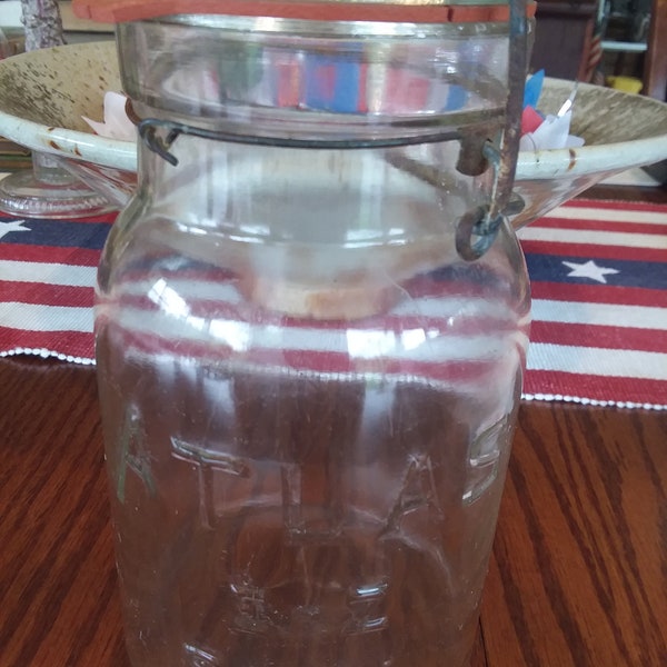 Atlas E-Z Seal Quart Jar w/Wire Bail & Glass Lid