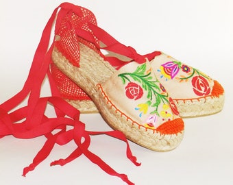 Embroidered espadrilles Flowers colorful   Organic cotton  Alpargatas made in Spain