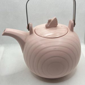Vintage Hornsea Concept Pink Matte Mid Century Teapot with Swan Finial