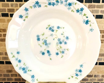 Arcopal France Pyrex Veronica Geschulpte 9" Ondiepe Soepkom Vergeet-mij-nietjes blauwe bloemen Melkglas