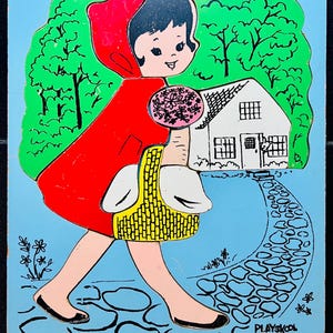 Vintage 1960's Playskool Puzzle 'Little Red Riding hood' Wooden Tray Puzzle EUC - 13 pieces