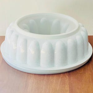 Classic Tupperware Jello Mold Ice Ring Green #1201 1202 1203 Vintage 3 Piece