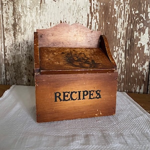 Old Wooden Recipe Box  Storage or Primitive  Decor