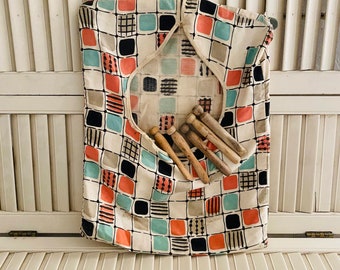 Vintage 1930s Barkcloth Clothespin Bag with 5 Old Clothespins