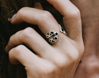 Chunky open cuff ring in silver, Tuareg black spinel or garnet ring