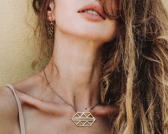 Geometrischer Schmuck der afrikanischen Tuareg, minimalistische sechseckige Halskette, Boho-Berber-Statement-Indie-Schmuck, ästhetische Halskette mit Kettenanhänger