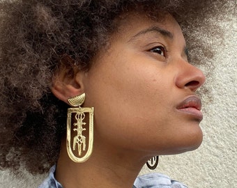 Oversized arch stud earrings in brass, Gold Tuareg earrings, Tribal african jewelry gift for her