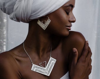 Ethno V Form Halskette und Dreieck Hoop Ohrringe, Geometrische Sterling Silber Ohrringe und Halskette, Statement Berber Afrikanischer Schmuck