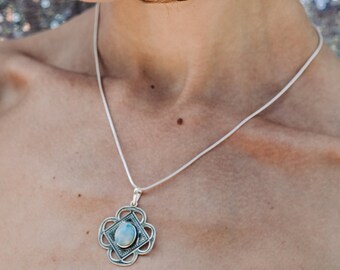 モロッコの十字架ペンダントネックレス、宝石付き手作りスターリング 