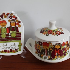 Figgjo Flint Folklore Soup Bowl & Cheese Plate Set