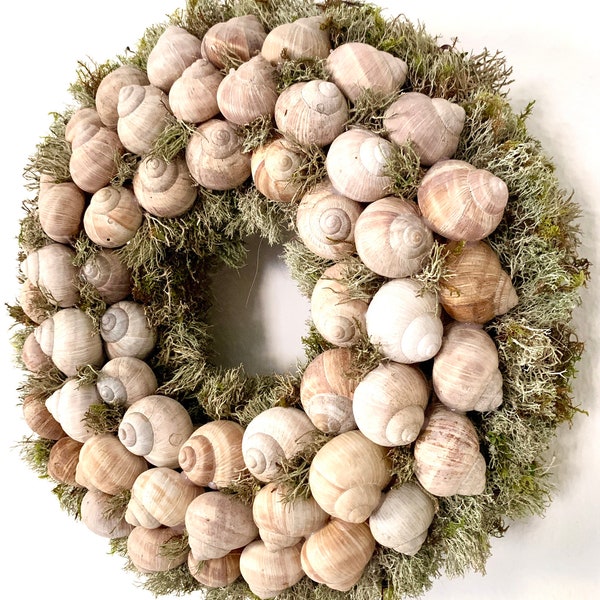 Kranz, Wandkranz, Tischkranz, Türkranz, Dekokranz, wreath, Wohnaccessoires, Schnecken, Weinbergschnecken, Naturkranz, Mooskranz, gift