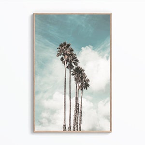 Vintage Palm Tree Print, Palm Tree Wall Art, Tropical Poster, Vintage Palm Tree Photo, Palm Tree Retro Art, Modern Wall Decor, Digital Art