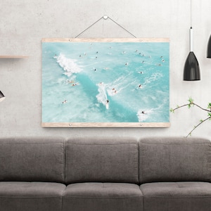 Flygbild av surfare på stranden, bohemisk kustväggkonst (digital nedladdning) bild 3