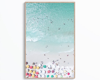 Art mural plage côtière tropicale, impression de parasols, décoration murale océan, photographie aérienne de parapluies, art mural imprimable, téléchargement numérique