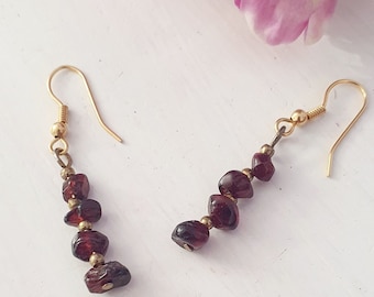 Garnet gemstone vintage dangle earrings