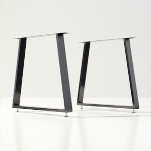 Table legs