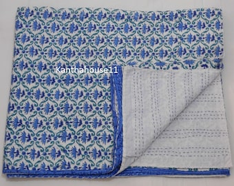 Handgemaakte Indiase katoenen kantha-quilt: sprei met queensize bed
