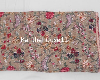 Colcha Kantha floral estampada a mano: Cubrecama de algodón indio, tamaño Queen/Individual
