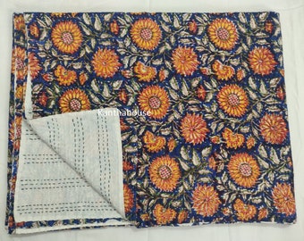 Kantha-quilt met bloemenprint: handgemaakte Indiase sprei, queensize bed