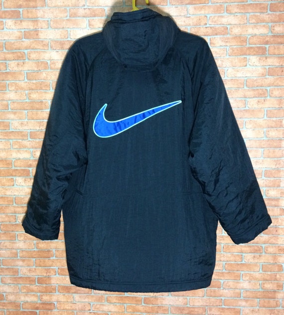 nike hooded bomber jacket