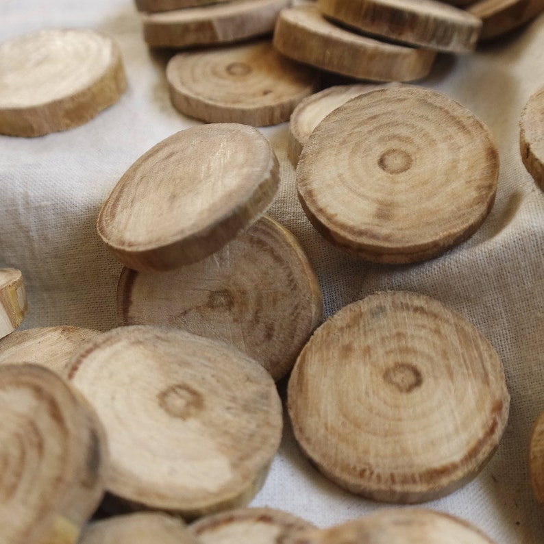 2.5-4cm ideal for DIY craft parties Log slices wedding table decor