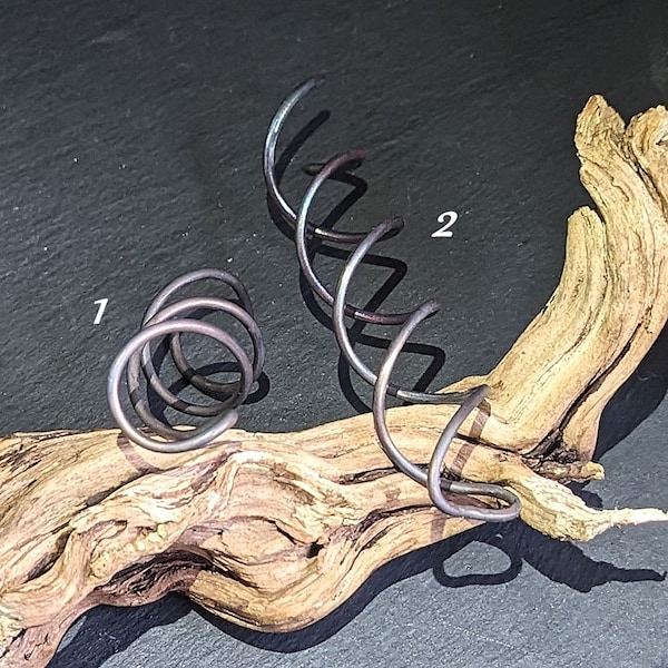 big raw copper Helix hair fork handmade one of a kind lightweigth, black metal twist, hairsnake spin pin, minimalist hair screw