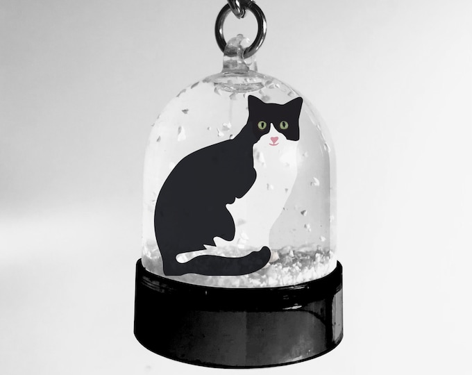 Cat Snow Globe Keychain