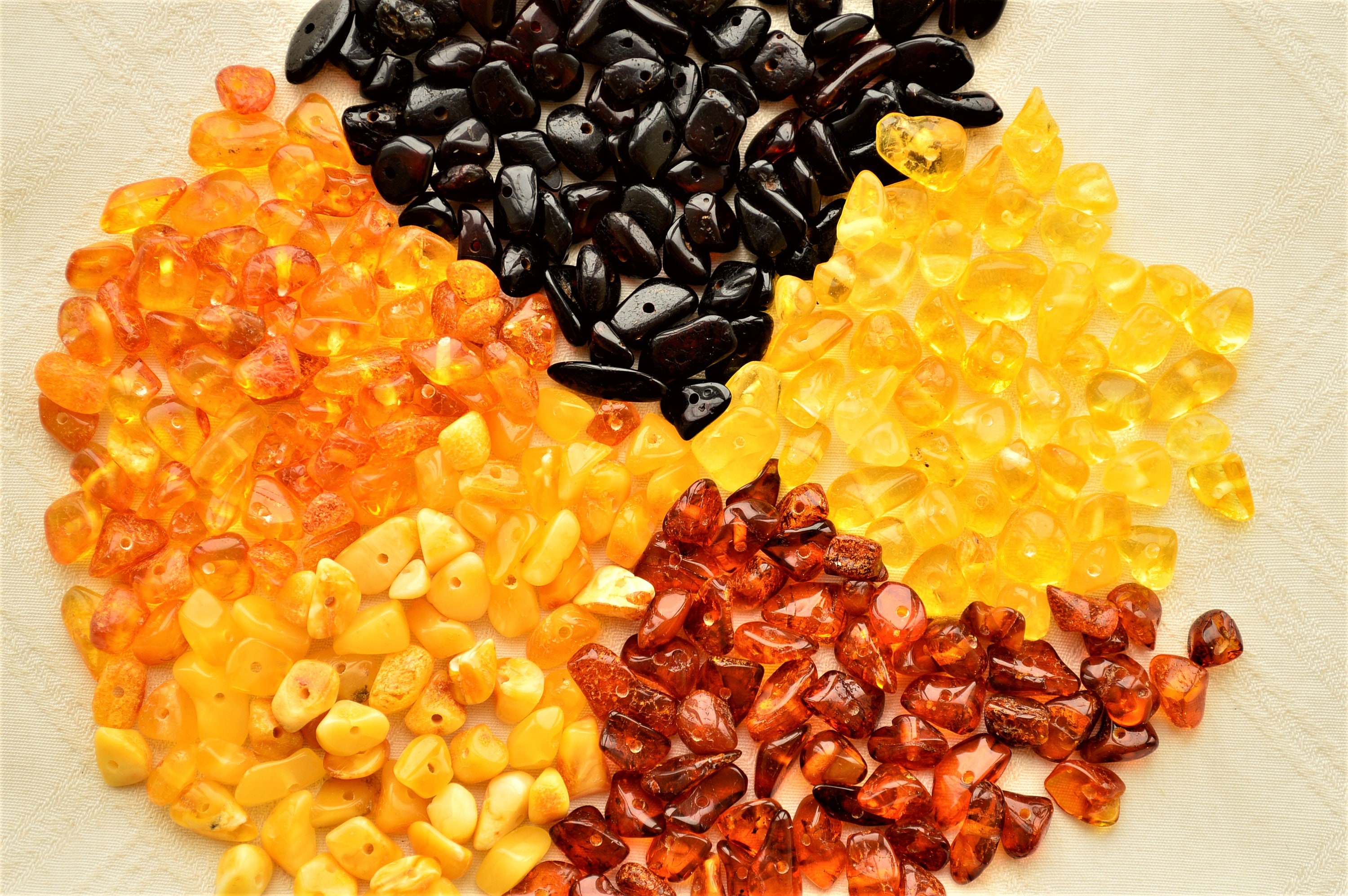 Natural Baltic Amber Beads CHIP Style Polished Stone Gemstone, 4-7 mm size, Genuine Polished Stones, Honey, Cherry, Cognac, Lemon, Yolk