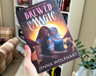 Gesigneerde hardcover van Brewed in Magic