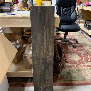 Rustic Wood Floating Shelf: Farmhouse Kitchen & Bathroom Shelving (No Brackets) imagem 7