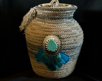 Urn