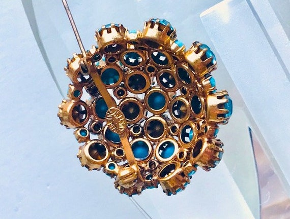 Dome Brooch in Blue From Austria - image 7