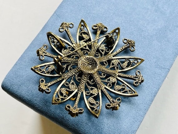 Outstanding Filigree Vintage Brooch and Pendant. - image 4