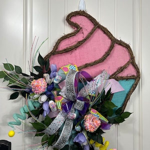 Cupcake doorhanger, happy birthday door hanger
