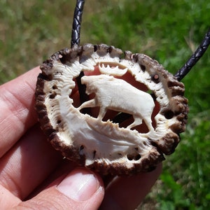 If you admire mooses and hand-crafted bolo ties, you are at the right place.