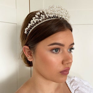 Everdeen ~ Pearl wedding headband, Pearl bridal crown, Pearl headband for bride, bridesmaid headband, bridal Pearl hairpiece, silve headband