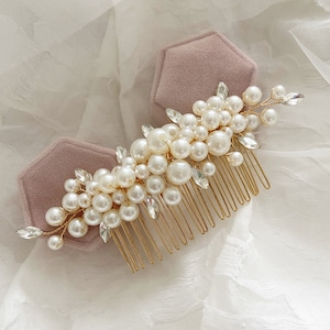 JAMIE • Pearl hair comb, gold hair accessories, Crystal bridal hair accessories, wedding head piece, hairpiece for bride, bridal hair comb