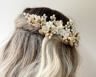 SYDNEY • Clay flower hair comb, gold bridal hair piece