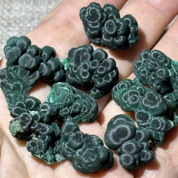 You Pick!Best Raw Green Bubbly Velvet Malachite Crystal Stone From African/Healing Crystals/Display/Energy Stone/Specimen/Fibrous Malachite