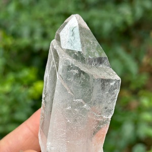 Interferencia de crecimiento de registro natural Punto de cristal de cuarzo/Espécimen de textura de corte natural/Piedra de meditación-113 g